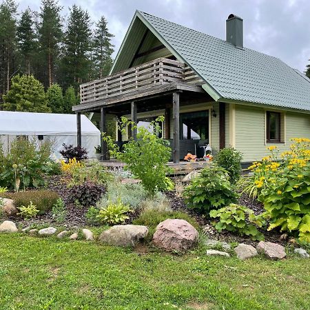 Villa Kaeaenu Puhkemaja Rakvere Exterior foto